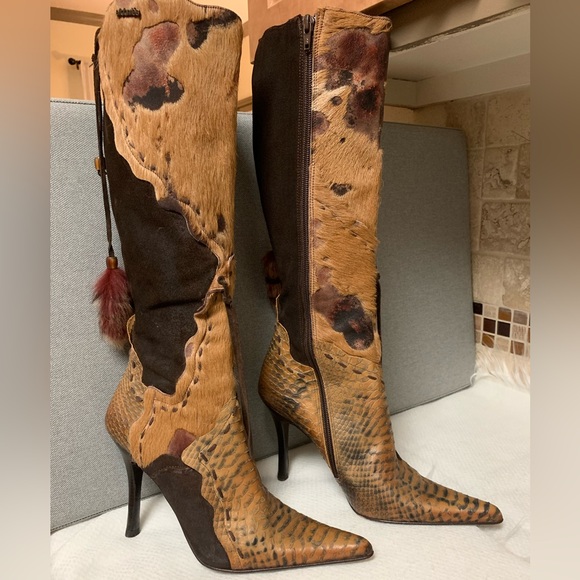 El Dantes Shoes - Women’s Heeled Knee-High Boots in Tan Brown - Stylish Pointed Toe